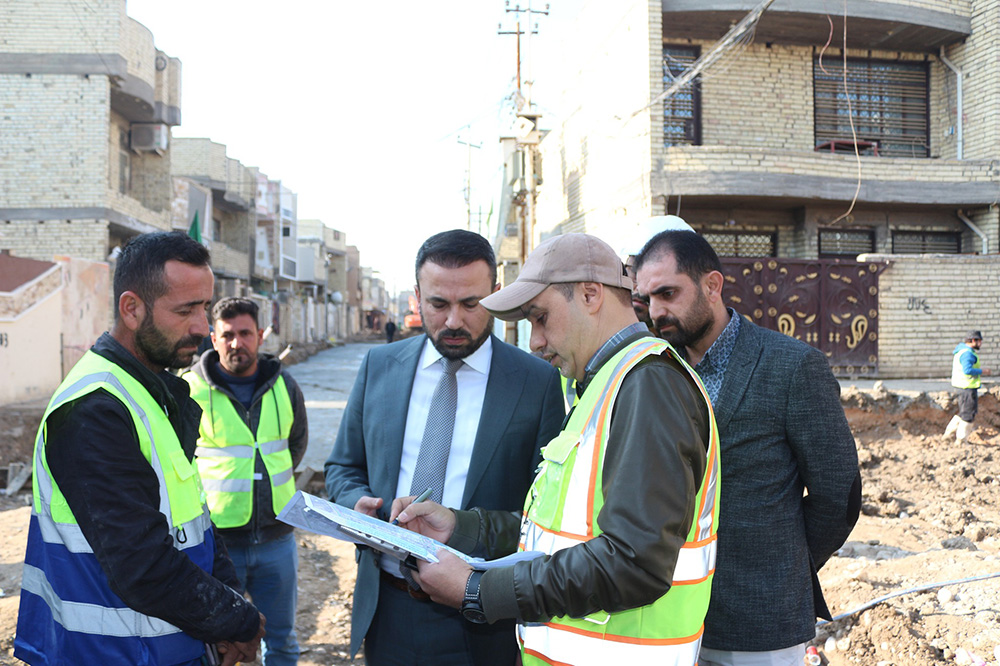 The Director General reviews on the ground the work of the Fifth Police District in Baghdad Governorate