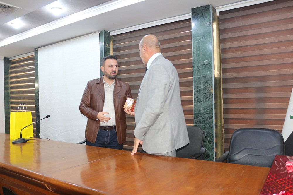المدير العام يحضرحفل توديع علي محيسن حمزة لأحالته على التقاعد