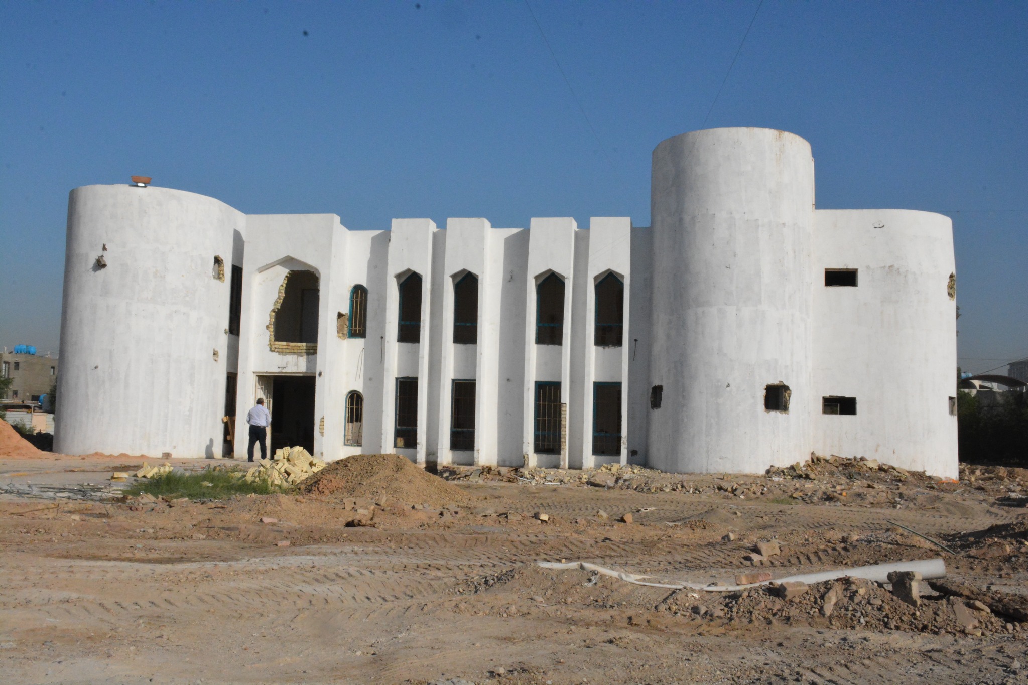 rehabilitation project of the Securities Commission building in Baghdad Governorate