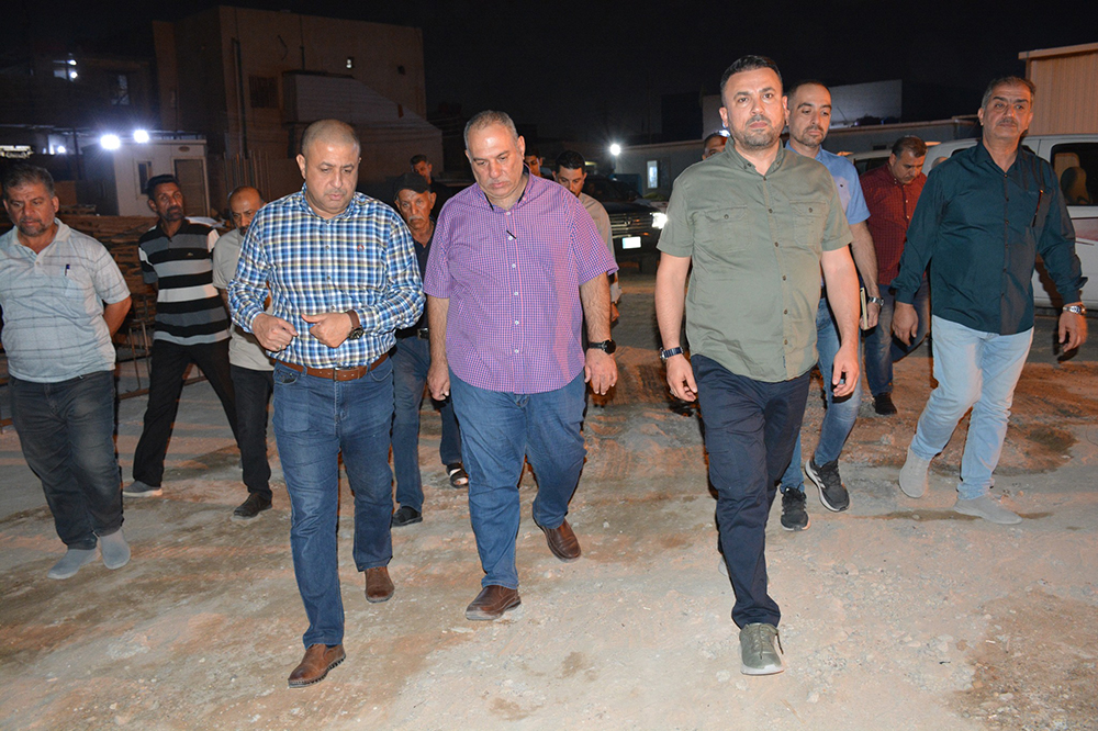 Director General Of Al-Fao General Engineering Company Follows Up At Night The Company's Projects In Basra Governorate