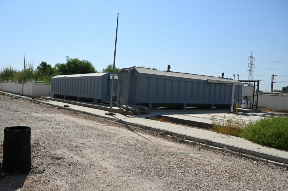 Director General of Al-Fao Company: Work Continues on the Decent Housing Units Project in Babylon Governorate