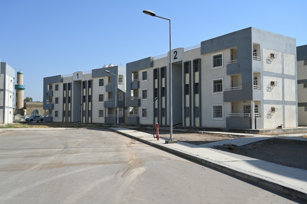 Director General of Al-Fao Company: Work Continues on the Decent Housing Units Project in Babylon Governorate