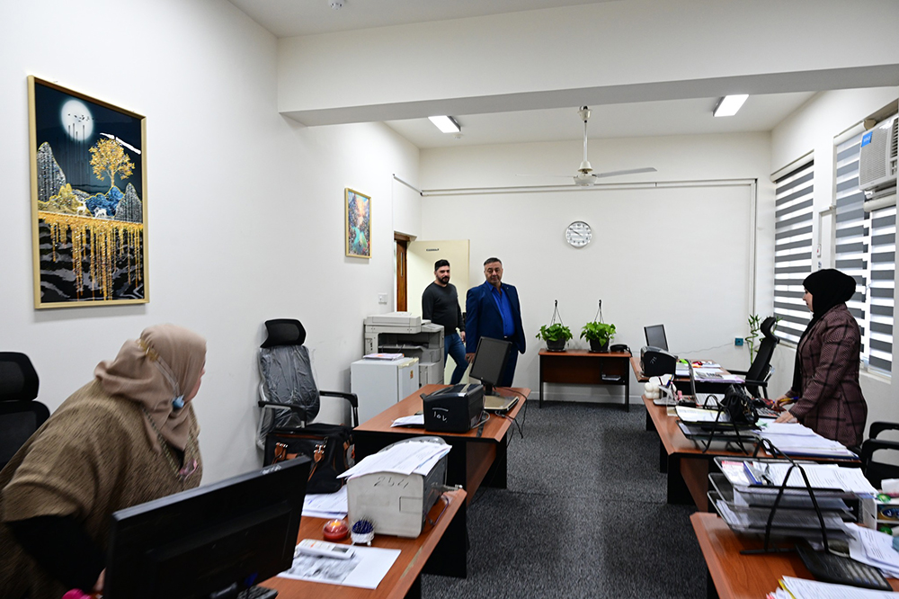 Engineer Yarab Qahtan Al-Awad Inspects The Company's Departments And Sections