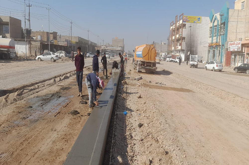 the project to develop one of the main streets in Samarra District in Salah al-Din Governorate