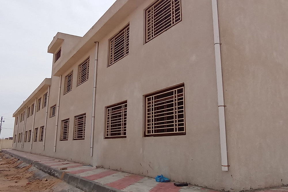 the project to build two schools in the Sacred Karbala Governorate