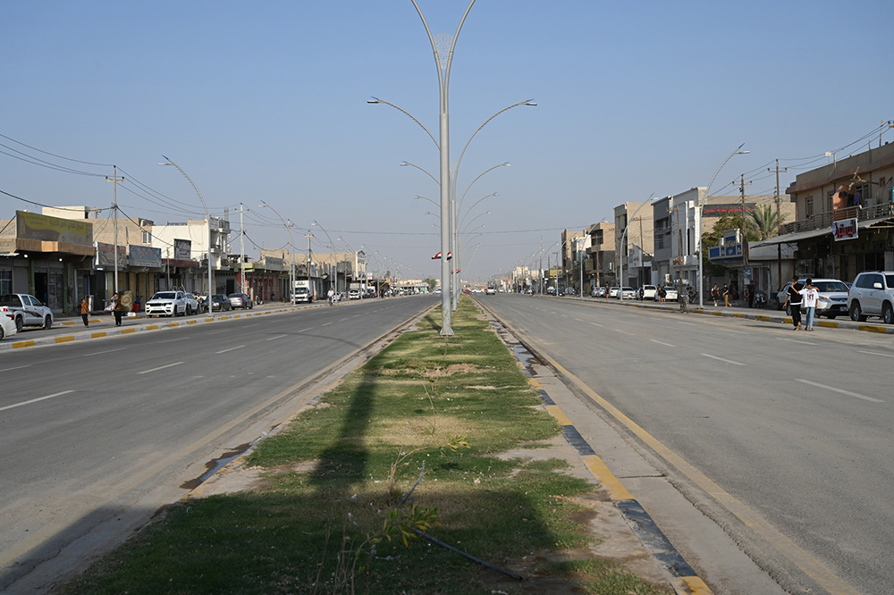 A project to develop one of the main streets in Samarra District, Salah al-Din Governorate