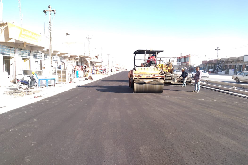 the project to develop one of the main streets in Samarra District in Salah al-Din Governorate