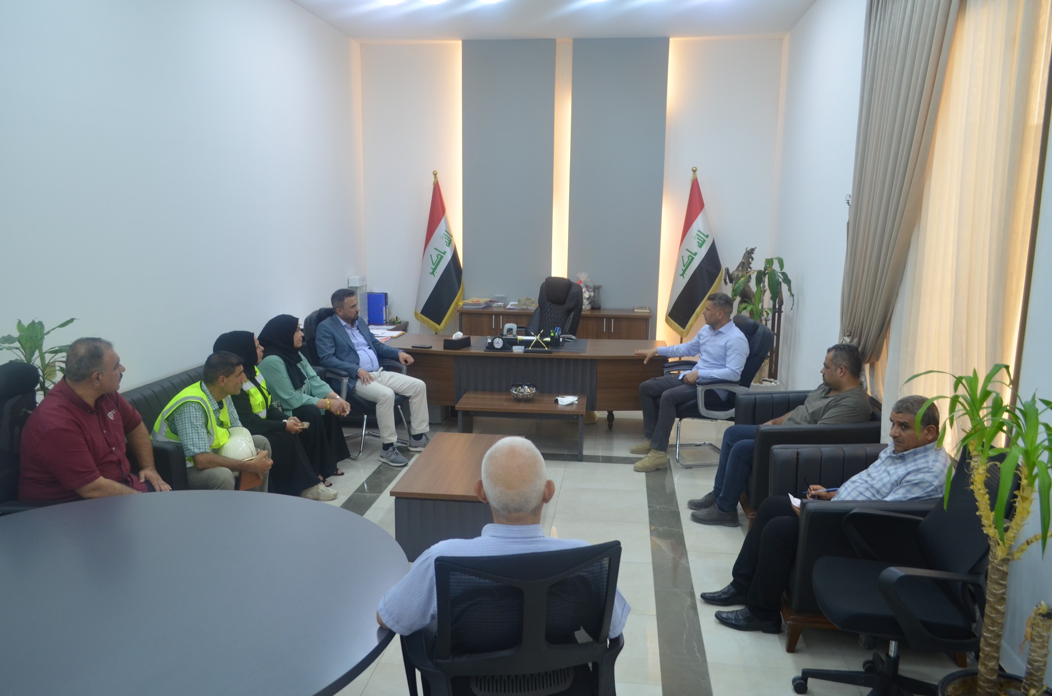 Mr. Director General visits the project to rehabilitate the main and service streets for the employee's homes in the Doura Refinery in Baghdad