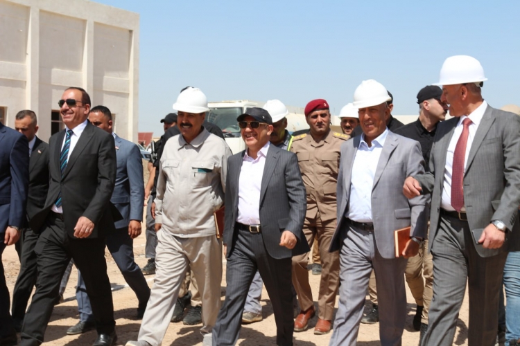 Within his field tour of Salah al-Din Governorate: The Minister of Construction, Housing, Municipalities and Public Works visits Al-Dujail water project in the governorate 